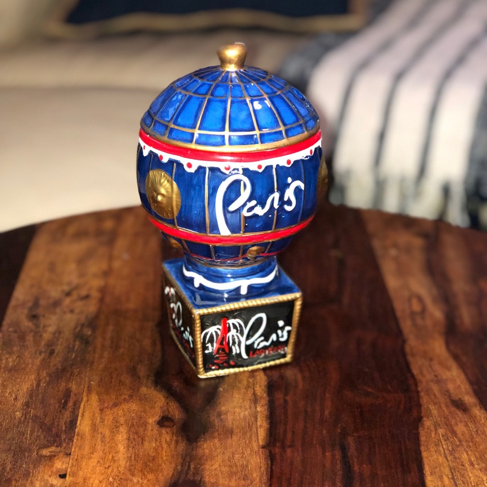 Paris Las Vegas Ceramic Souvenir Cup from the 90’s
